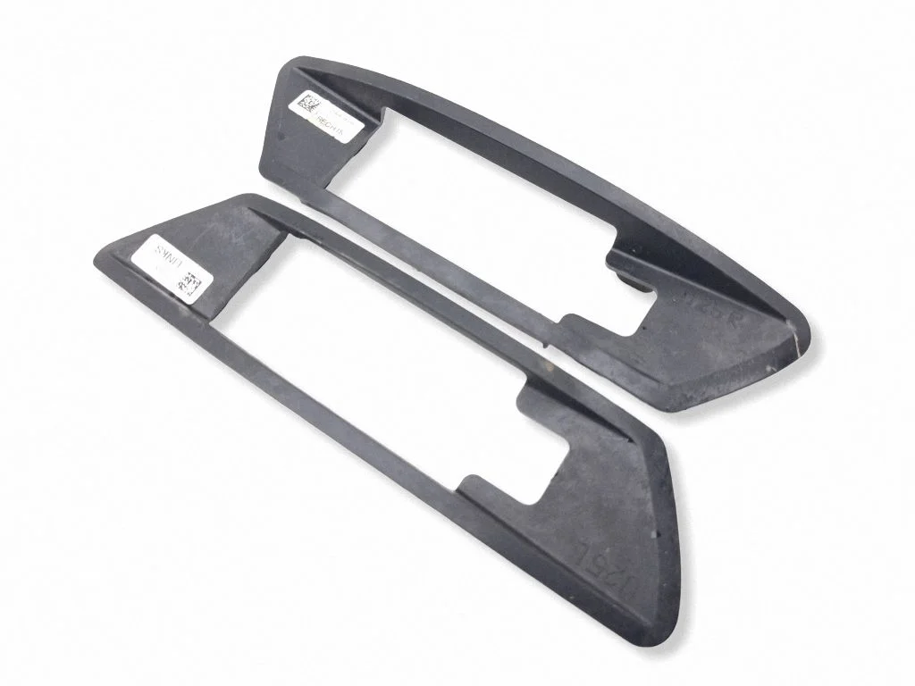 Rear bumper lower part trim 5A0C1E2