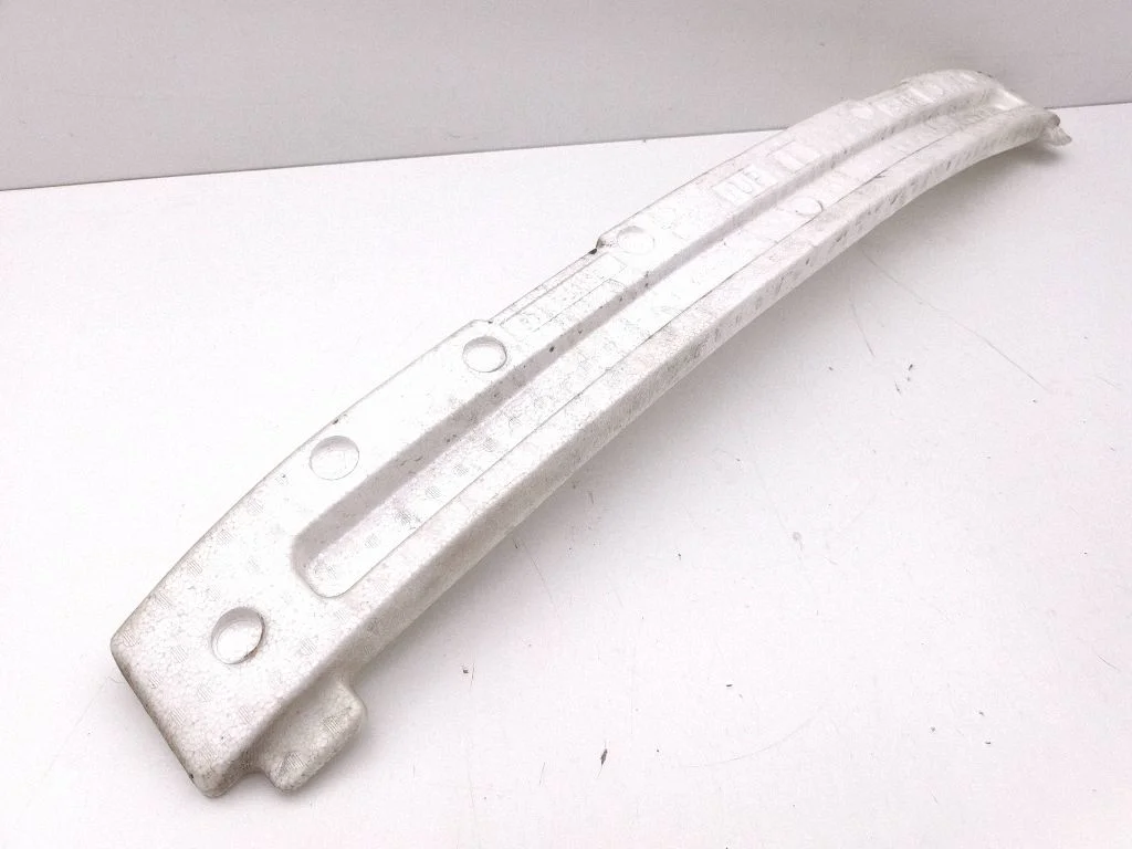 Rear bumper foam support bar 5261553130