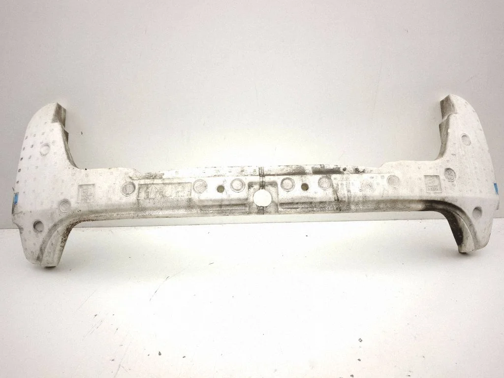 Rear bumper foam support bar – Nissan 370Z (2009-2020)