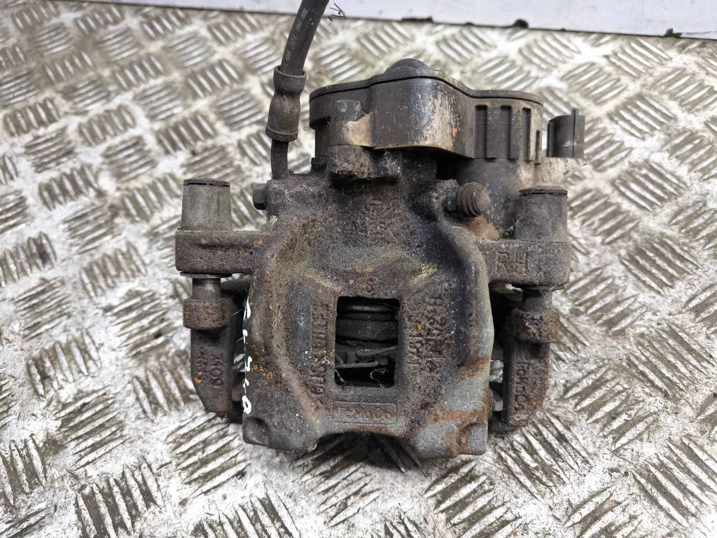 Rear brake caliper JX612D250BEC