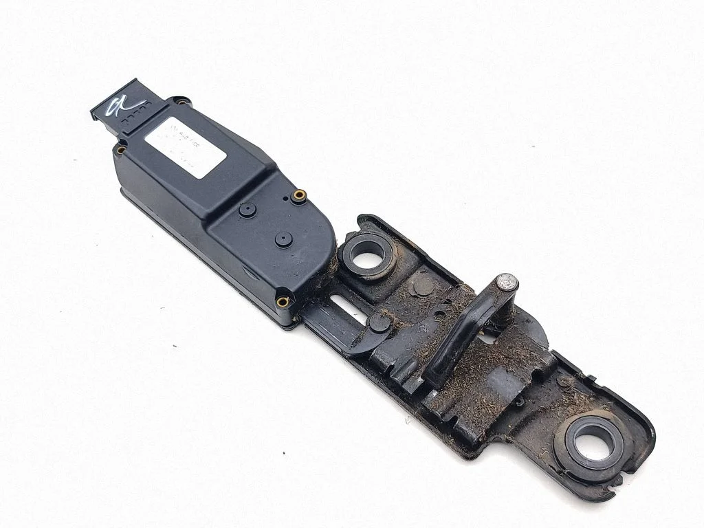 Tailgate/trunk/boot lift motor 4F9827383H
