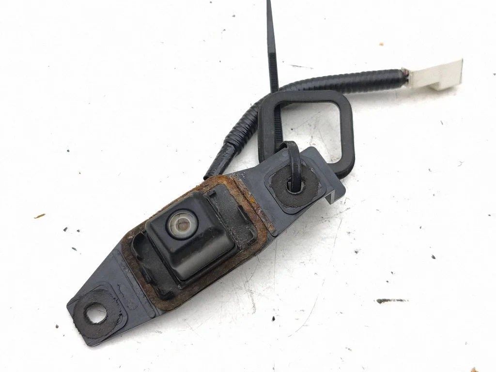 Kamera cofania – Lexus IS 220D-250-350 (2006-2013)