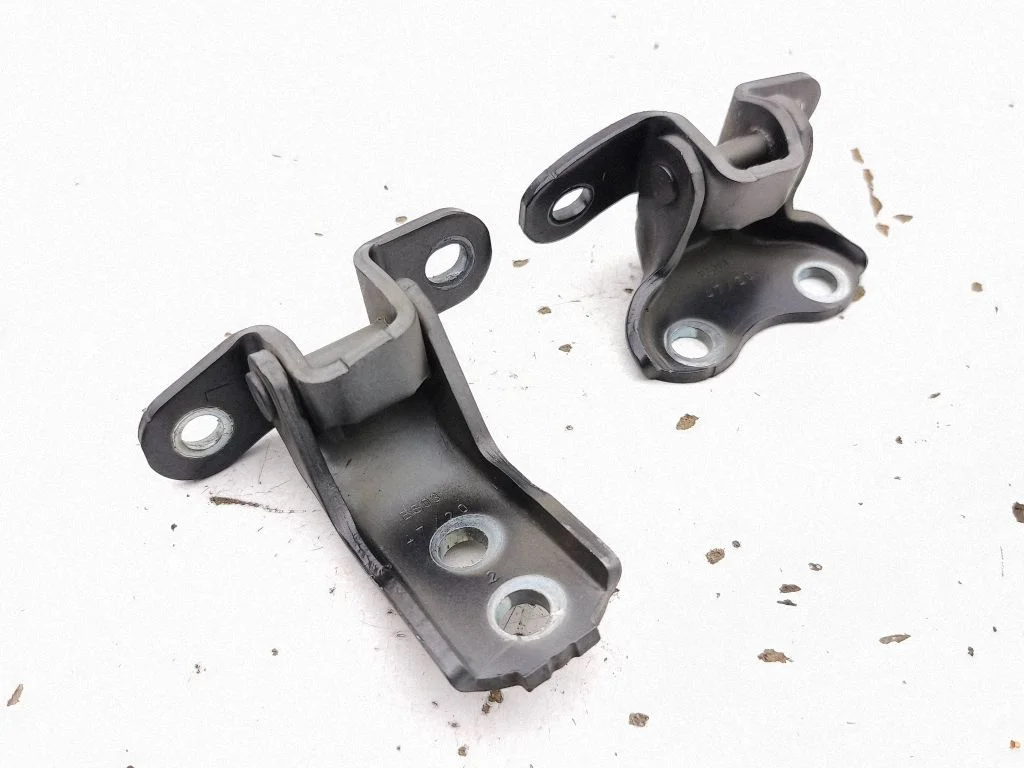 Front door hinges set – left