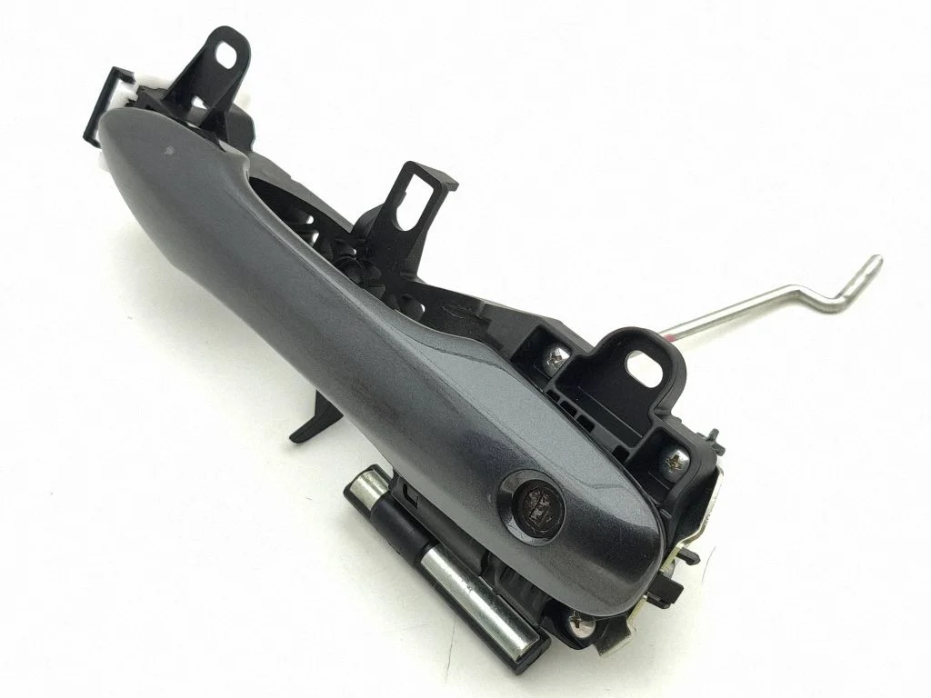 Front door exterior handle – right
