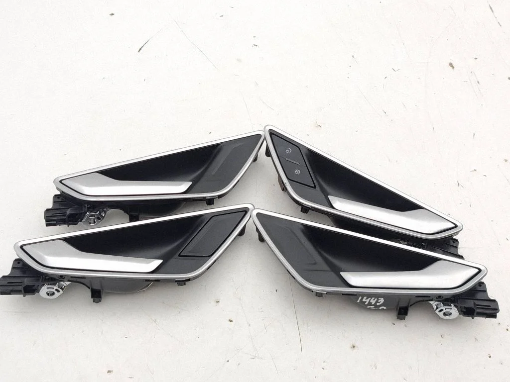 Front door interior handle 81A837019A