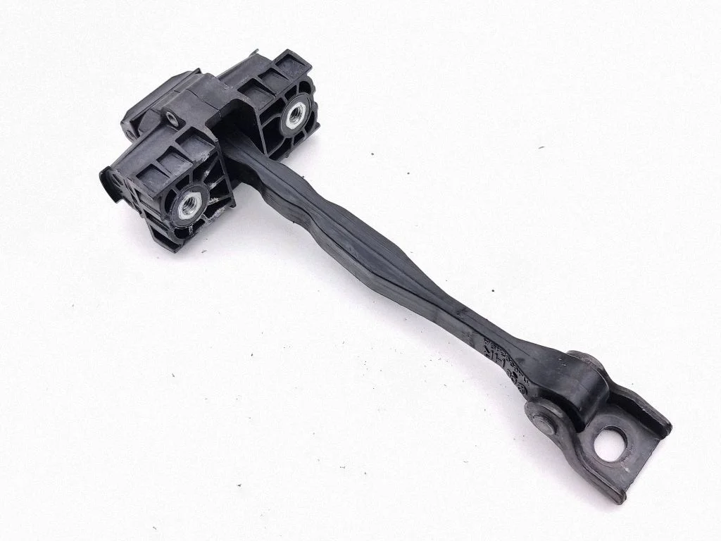 Rear door check strap stopper – Audi Q4 e-tron (2021-)