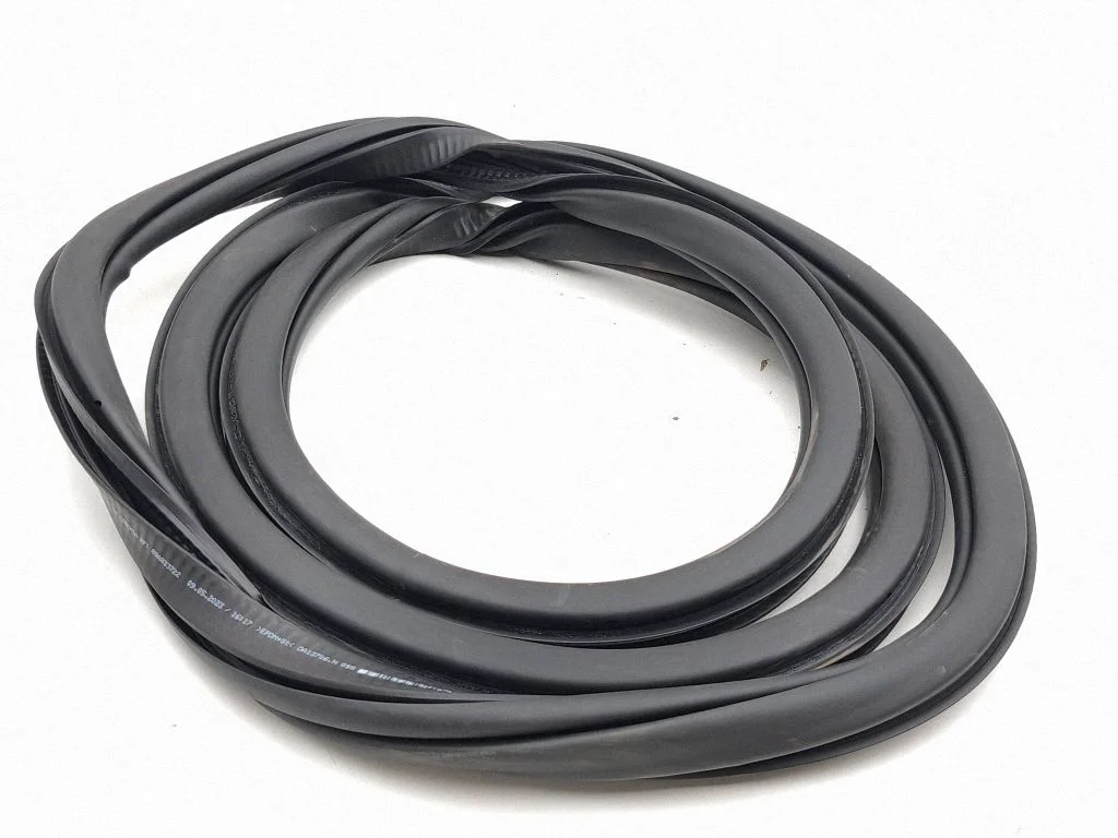 Rear door rubber seal (on body) – Audi Q4 e-tron (2021-)