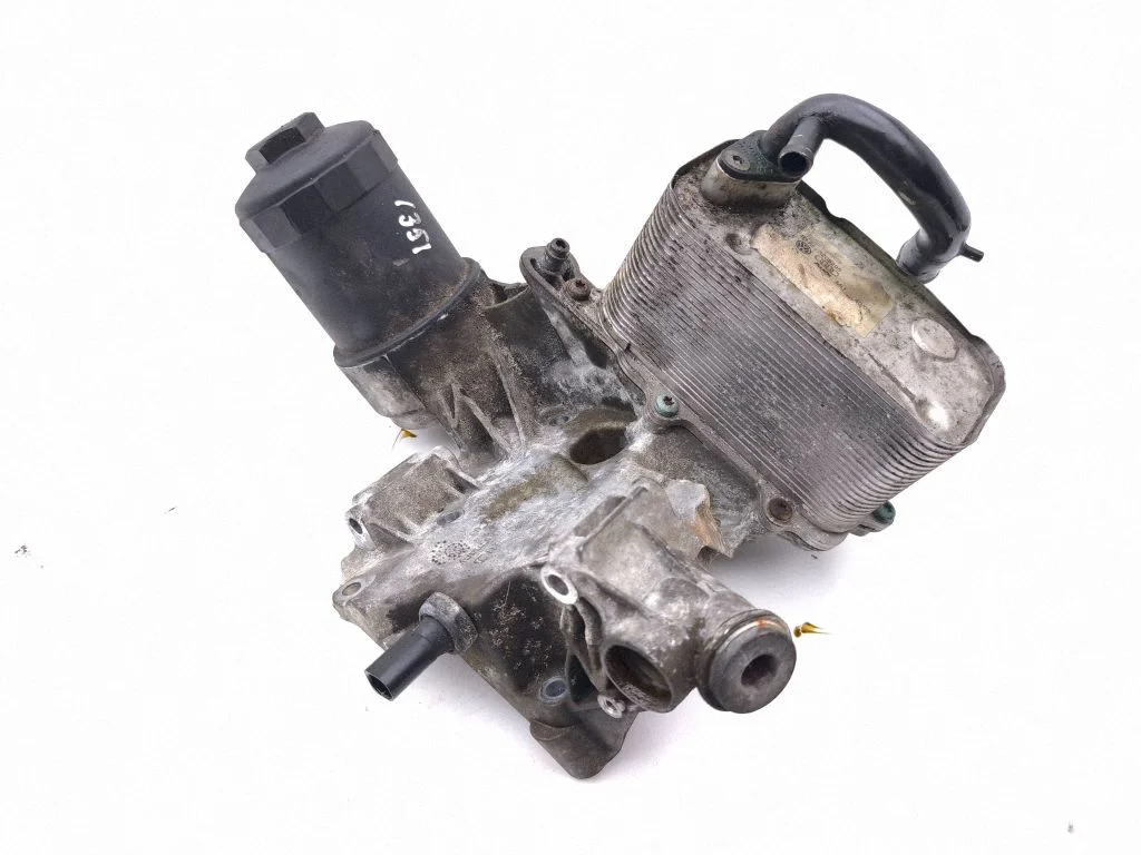 Oil filter mounting bracket 07D115911J