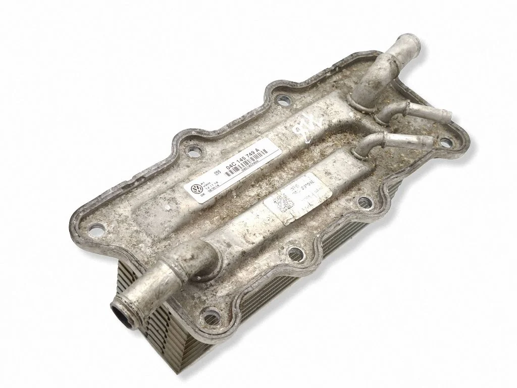 Eļļas filtra turētājs/dzesētājs 04C145749A