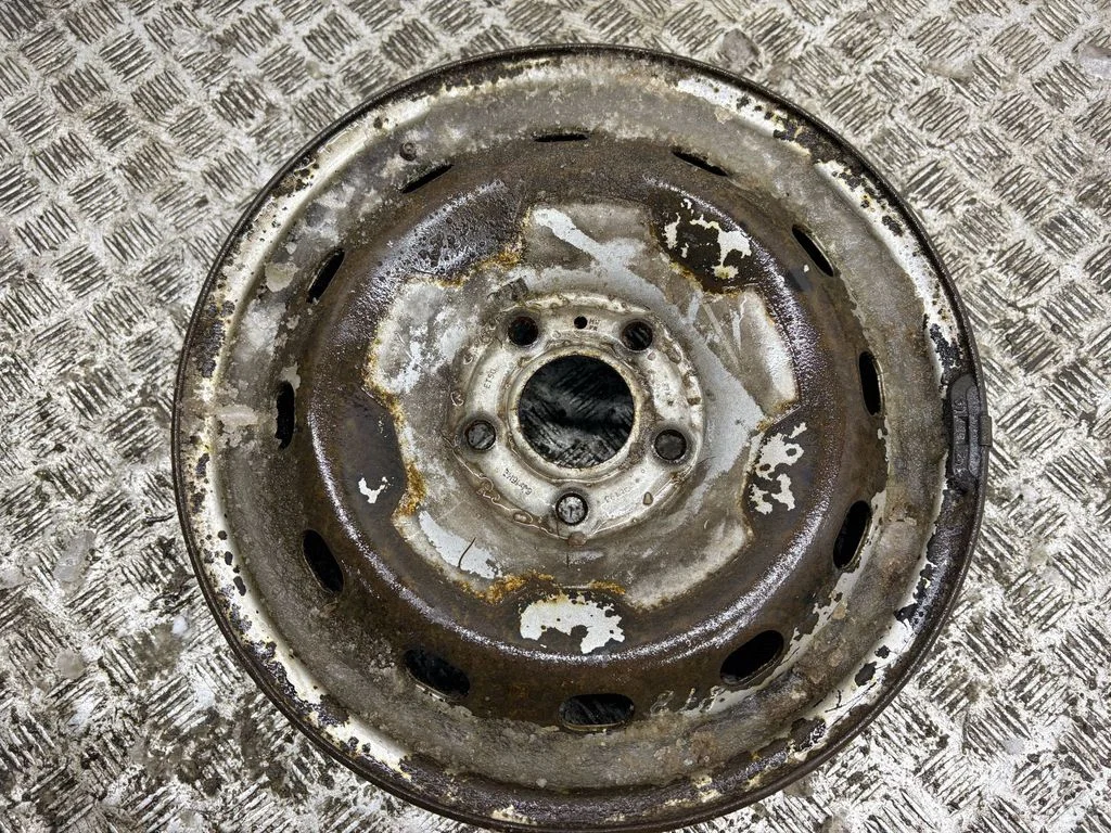 R16 steel rim
