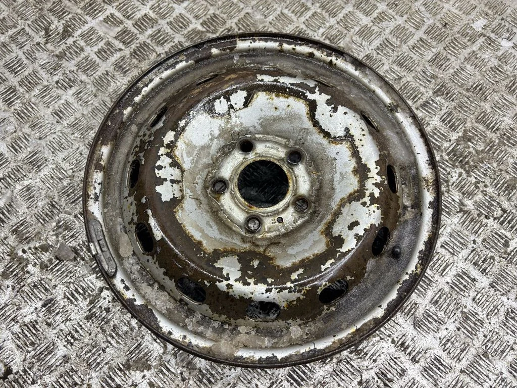 R16 steel rim