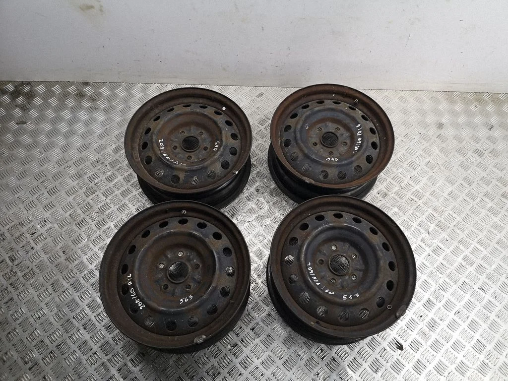 R16 steel rim