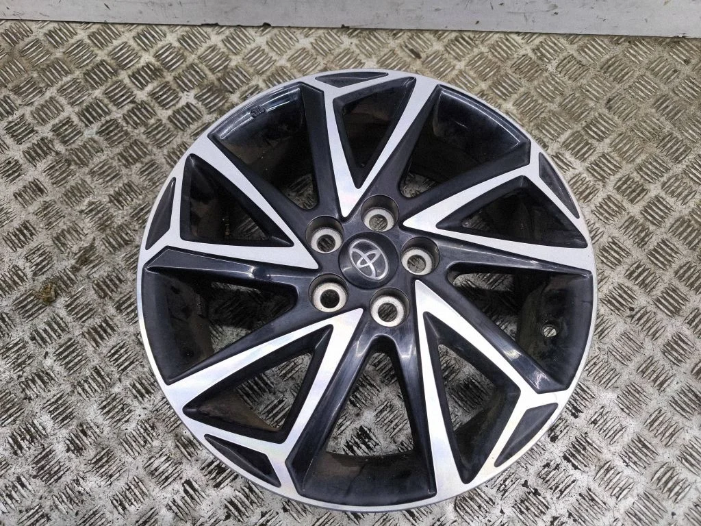 R16 alloy rim – Toyota Yaris XP210 (2020-)