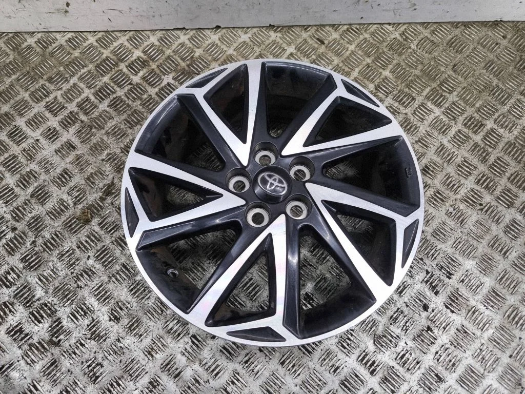R16 alloy rim – Toyota Yaris XP210 (2020-)
