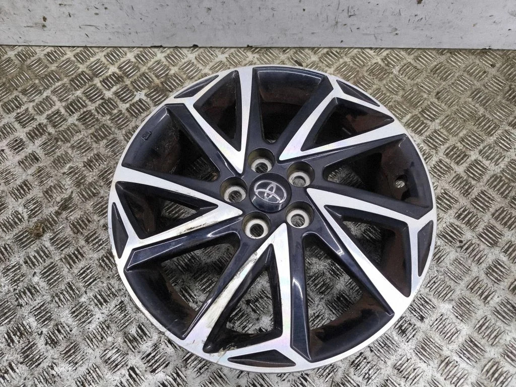 R16 alloy rim – Toyota Yaris XP210 (2020-)