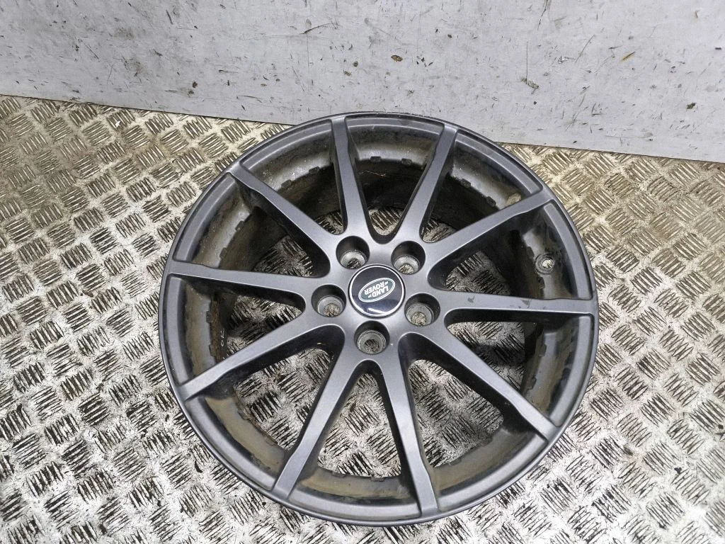 R17 alloy rim K8D21007AA
