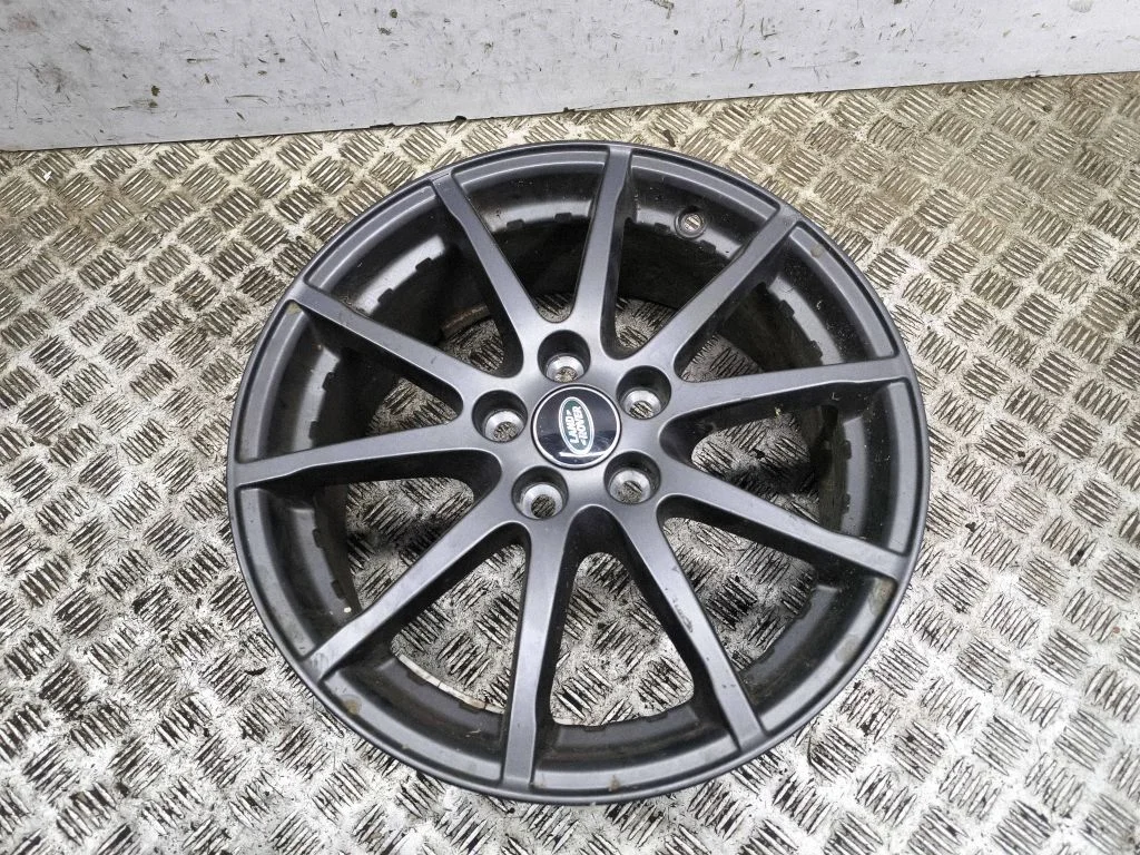 R17 valuvelg (-veljed) – Land Rover Range Rover Evoque L551 (2018-)