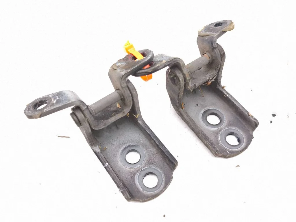 Front door hinges set – left