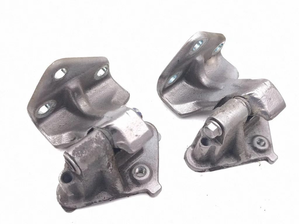 Front door hinges set – right