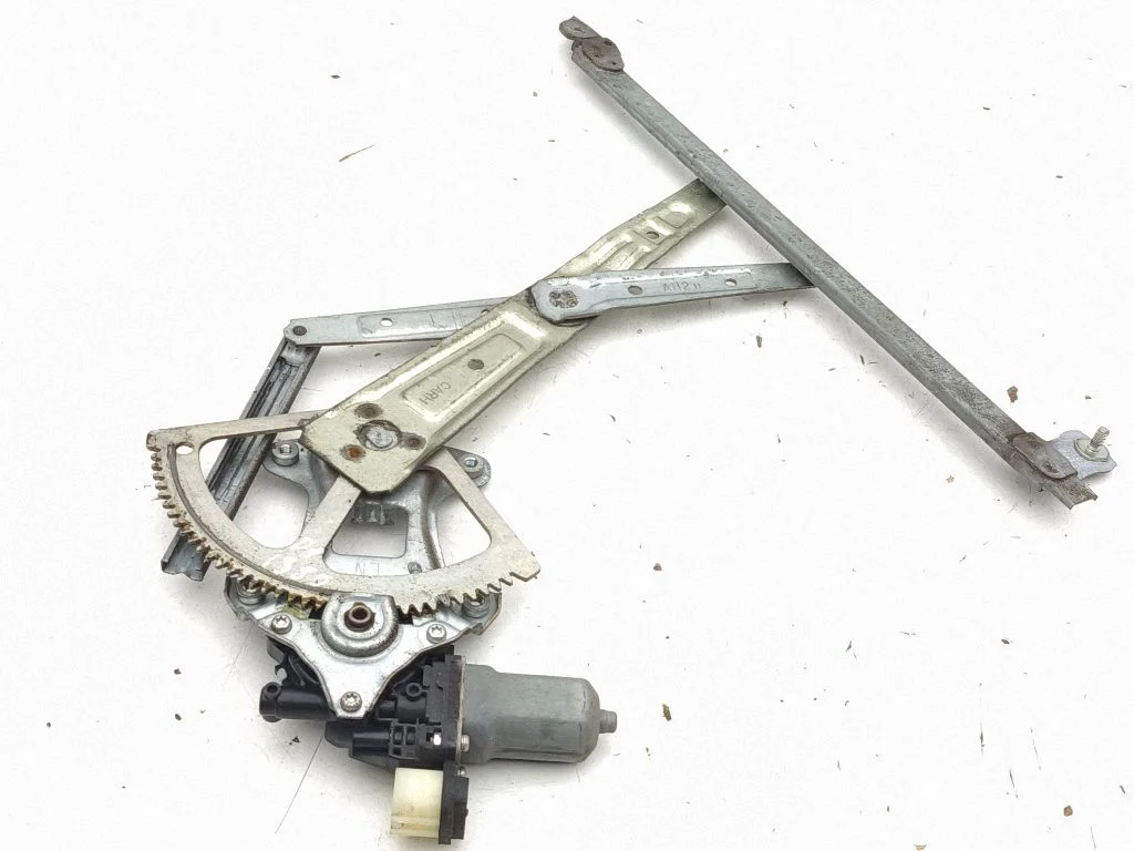 Front door window regulator with motor 61188CA000