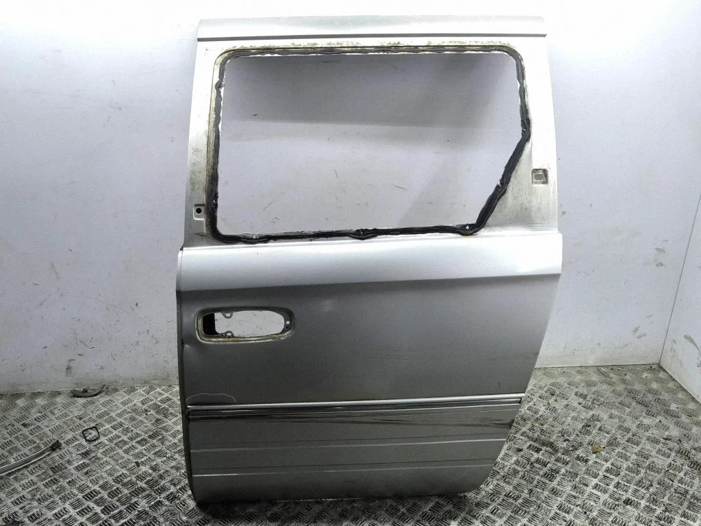 Side sliding door – left