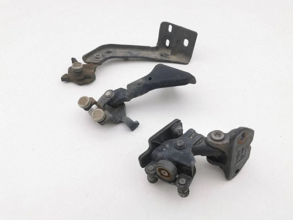 Roller guide/hinge set – Fiat Ducato (2014-)