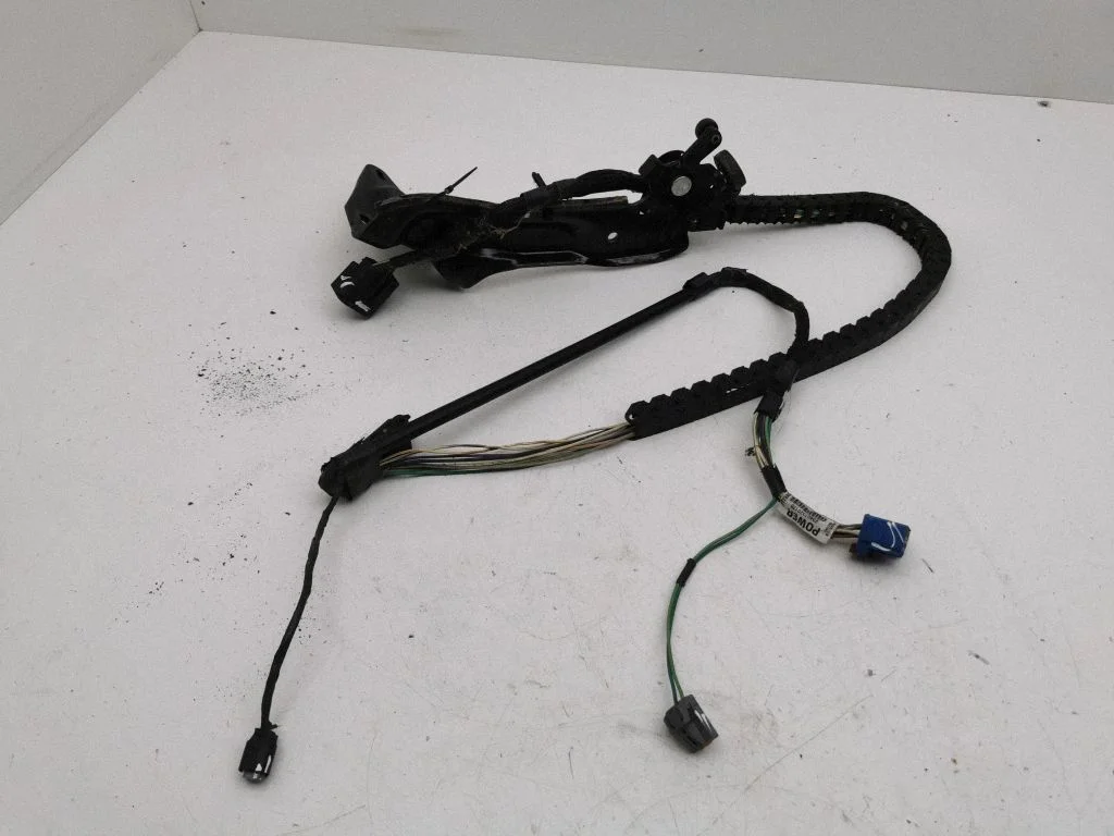 Roller guide/hinge set – Chrysler Voyager (2008-2016)