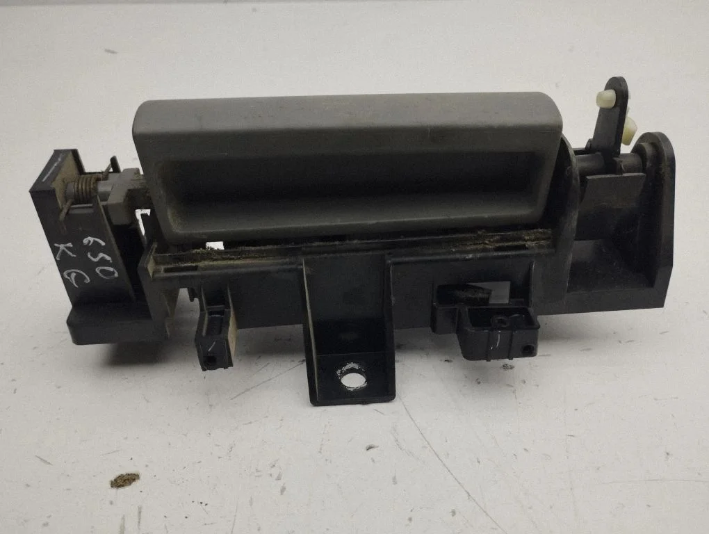 Sliding door exterior handle – Chrysler Town & Country V (2008-2016)