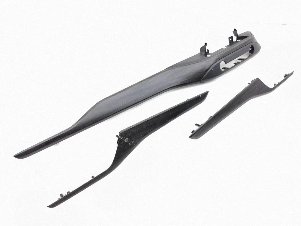 Dashboard glove box trim JX7BA04587B