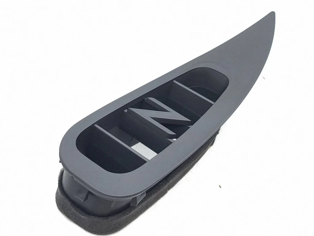 Dashboard air vent grill cover trim 68421CD000