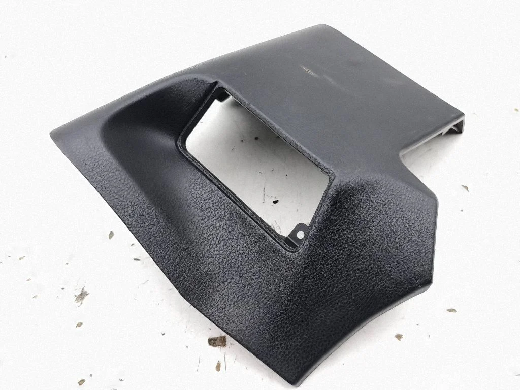 Dashboard lower bottom trim panel 66075CA010