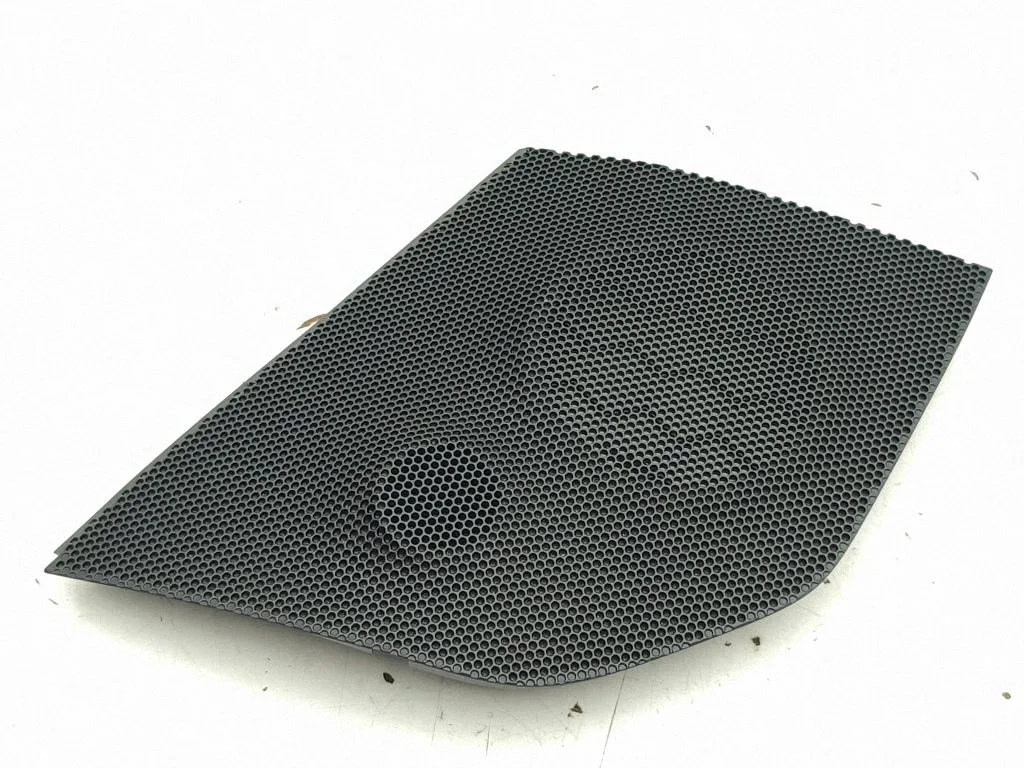 Sāna skaļruņa apdare 66118CA000