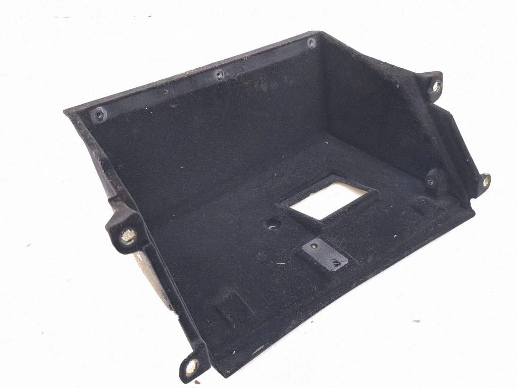 Glove box pad – left