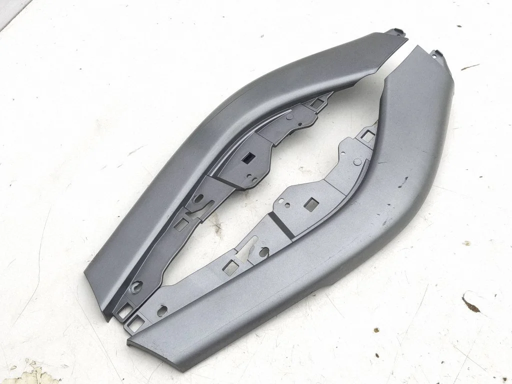 Center console decorative trim 8011A0692