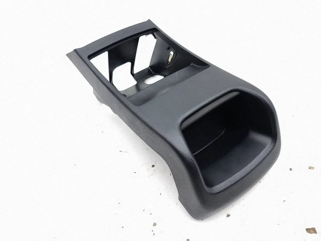 Center console decorative trim 0517710005