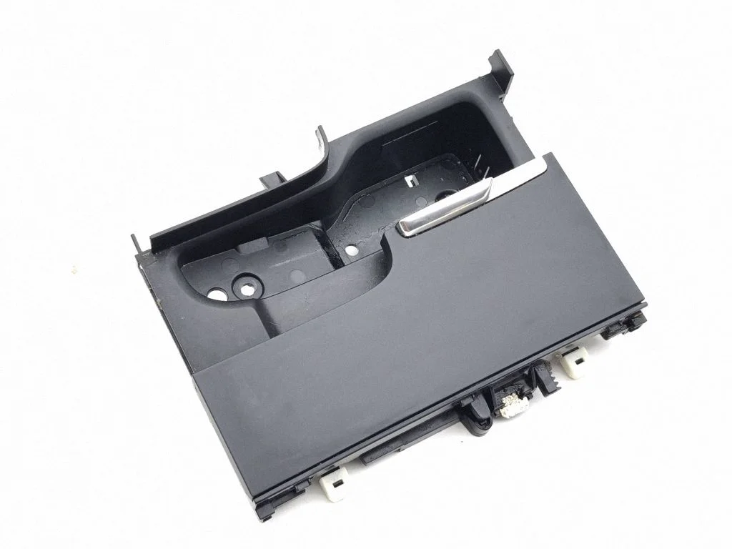 Ashtray (front) 31389185