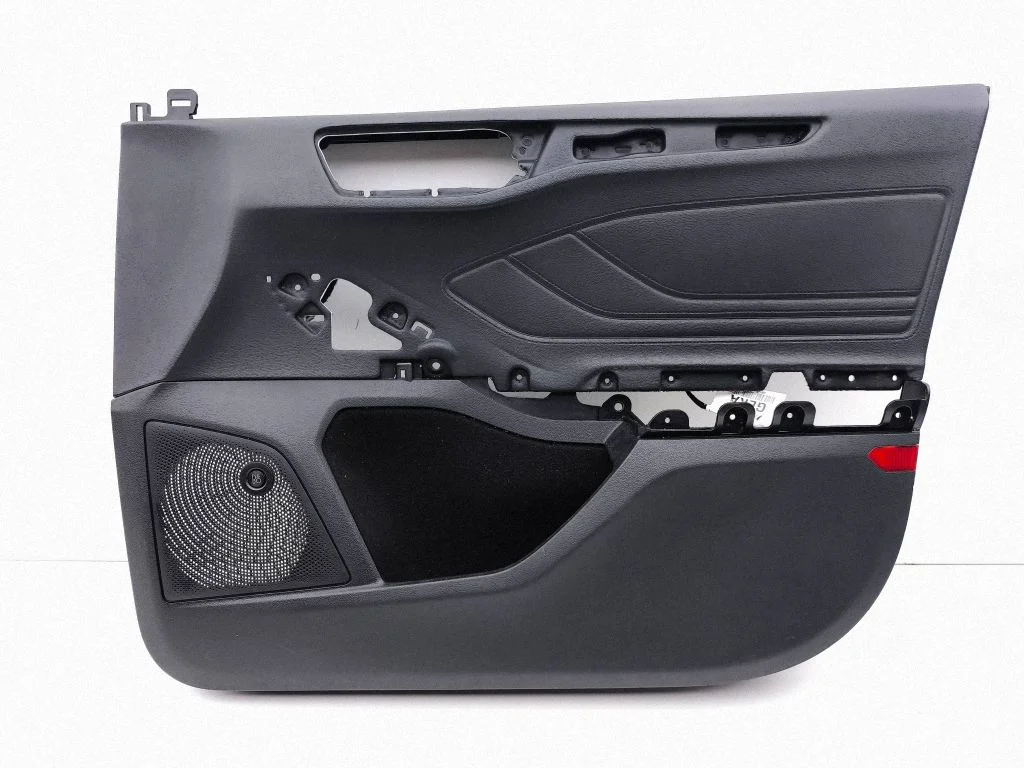 Front door card panel trim 3X7RA23942AE3ZHE