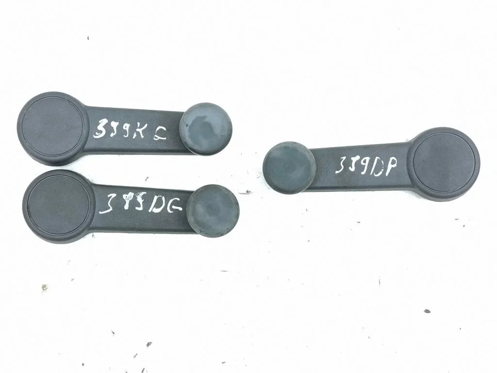 Front door window winding handle 91ABA23342BA