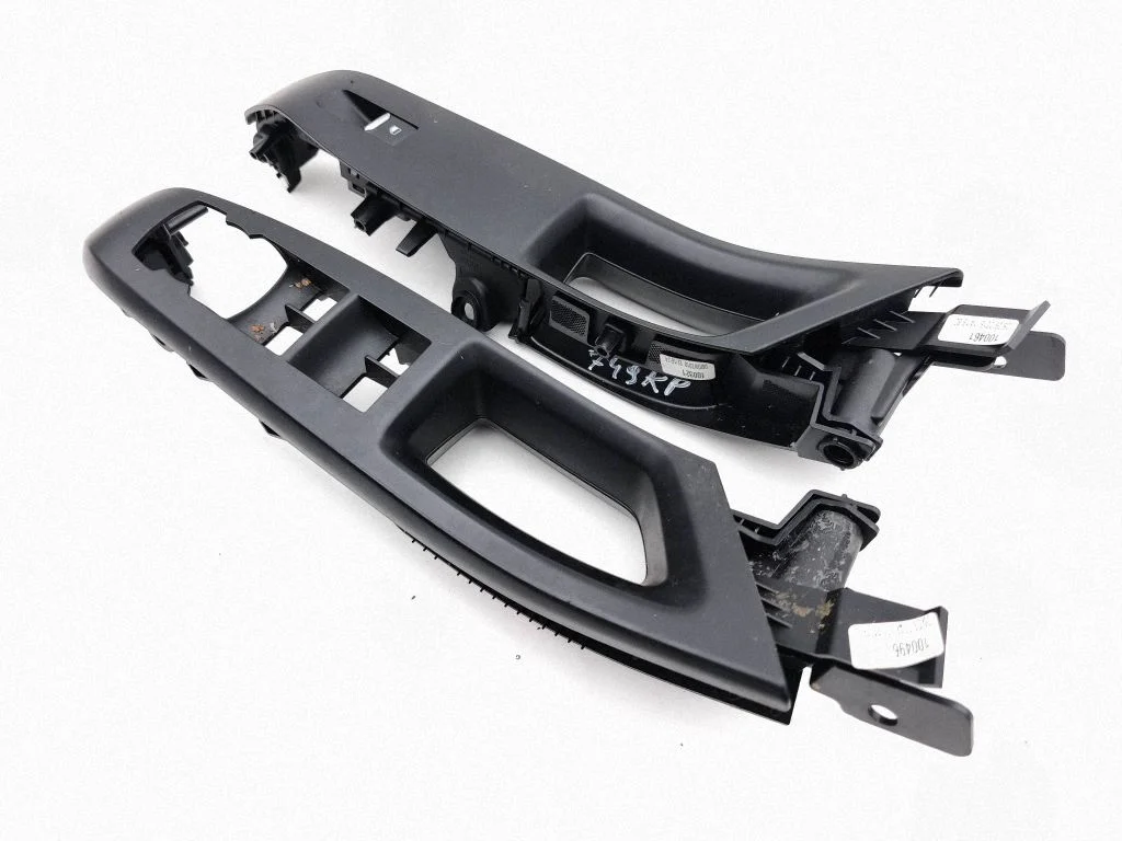 Front door interior handle trim JX7BA240A40