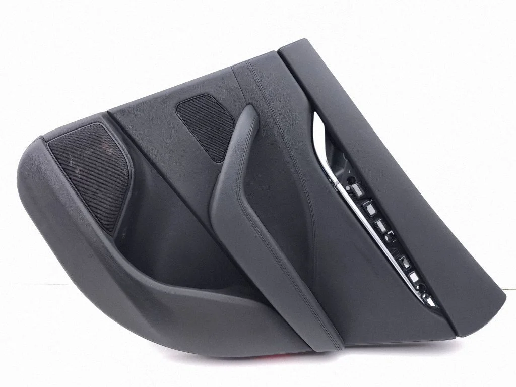 Rear door card panel trim 3077621