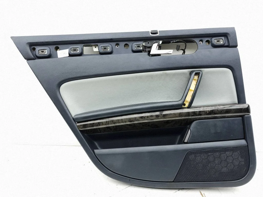 Rear door card panel trim 3D4867211