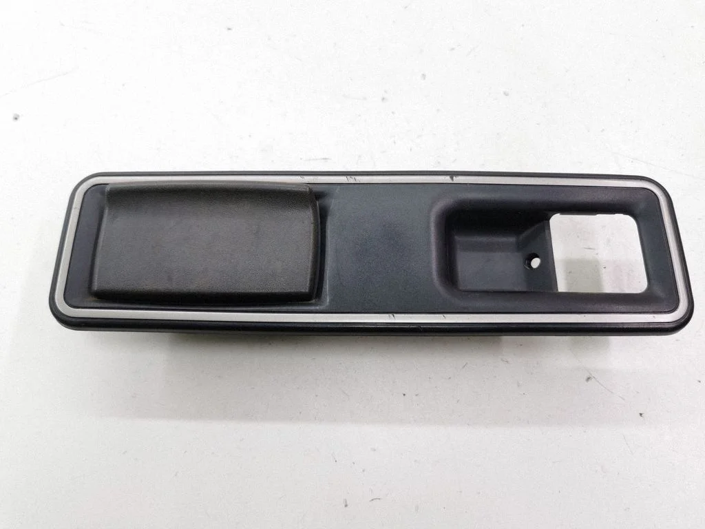 Rear door ashtray 86GBA266A20AB
