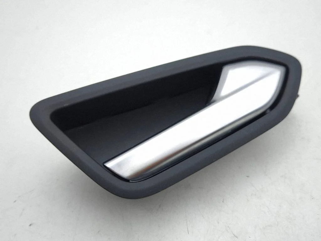 Rear door interior handle trim 826721378R