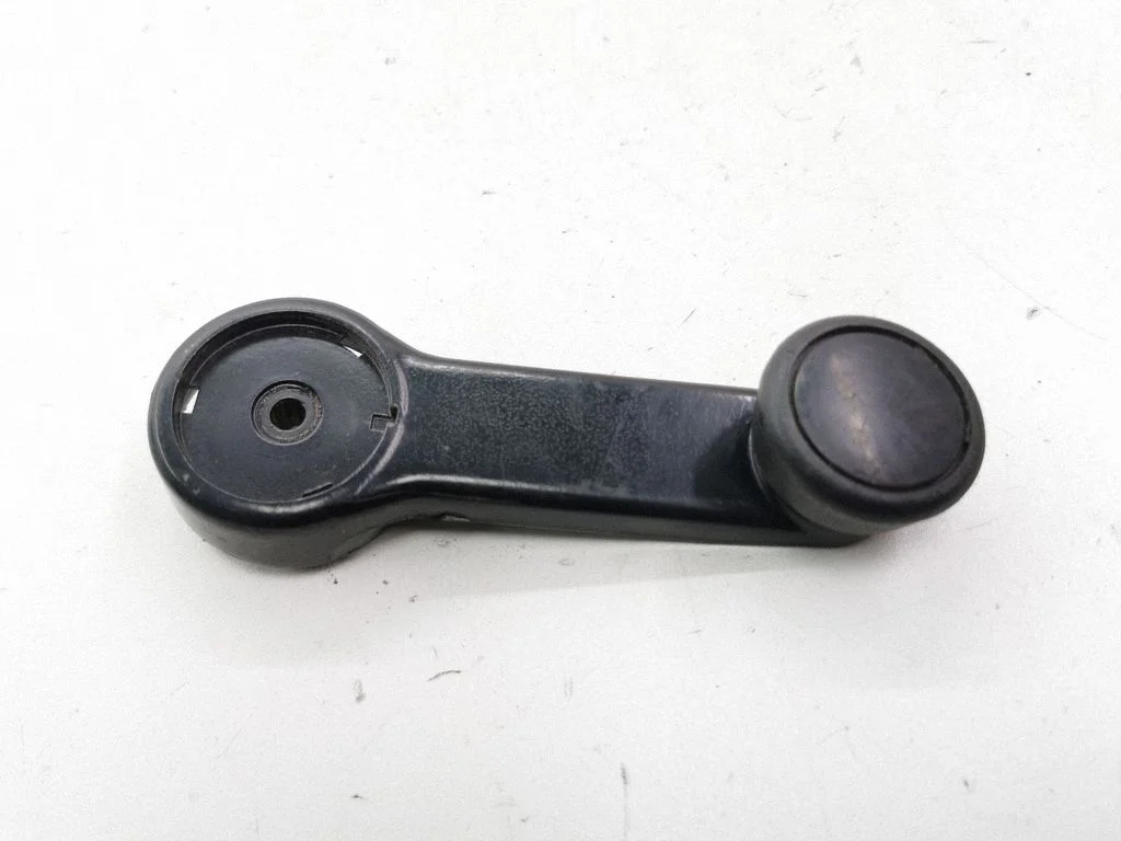 Rear door window winding handle 85BBA23342AA