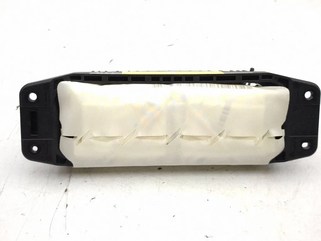 Passenger airbag – Mercedes-Benz GLC-Class C253 (2016-)