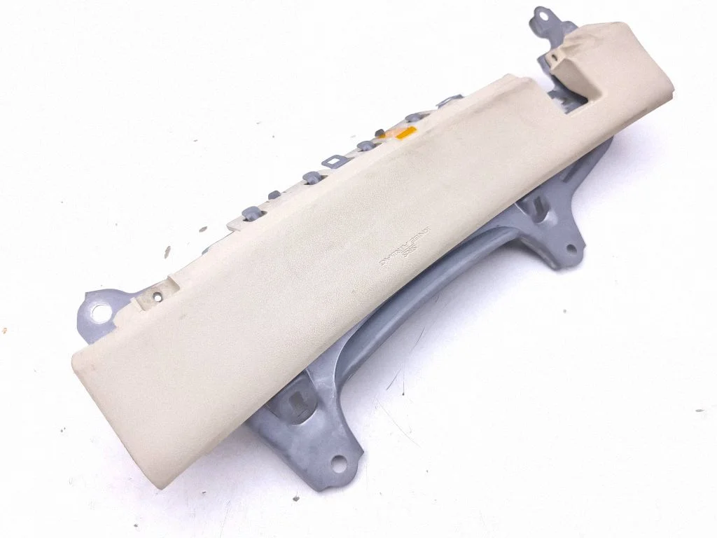 Knee airbag DLE5000