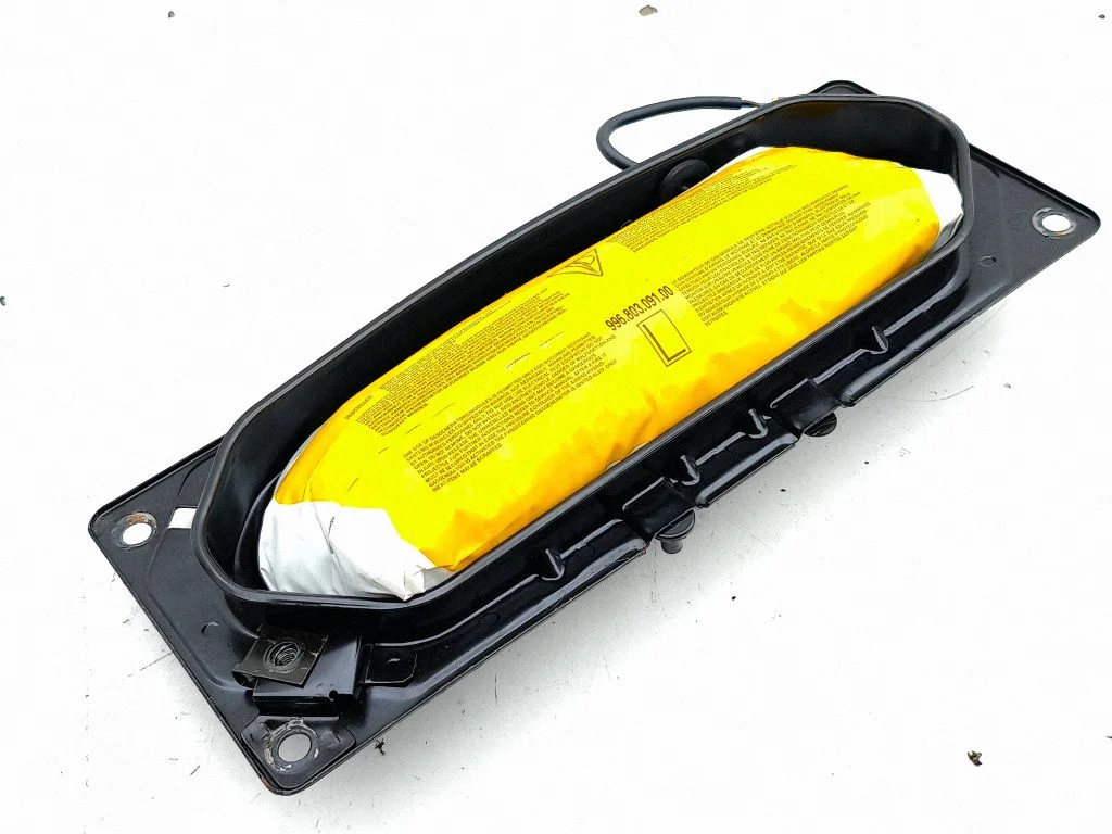 Front door airbag 99680309100