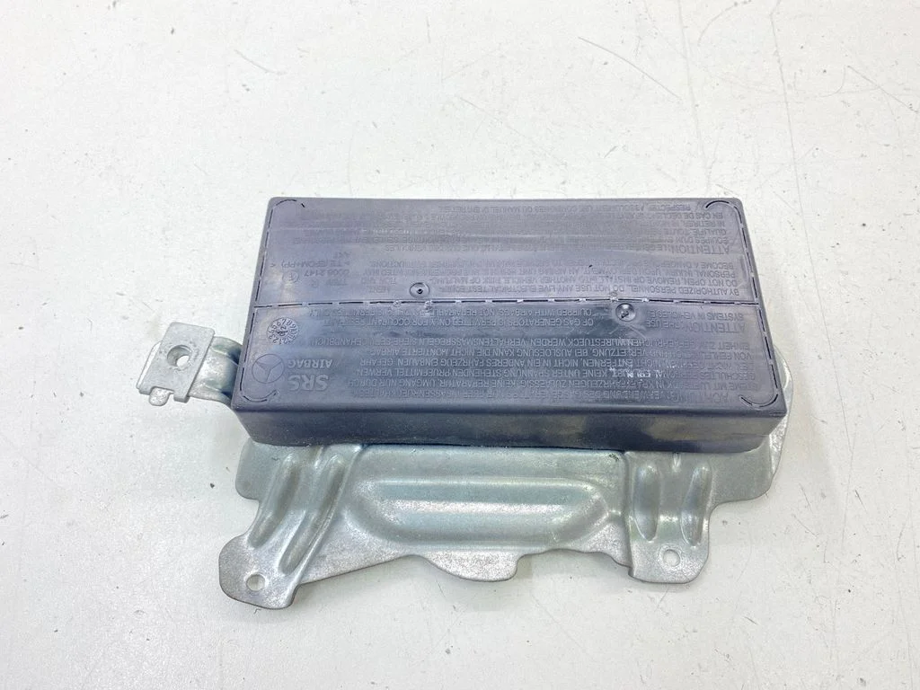 Front door airbag A2208600405