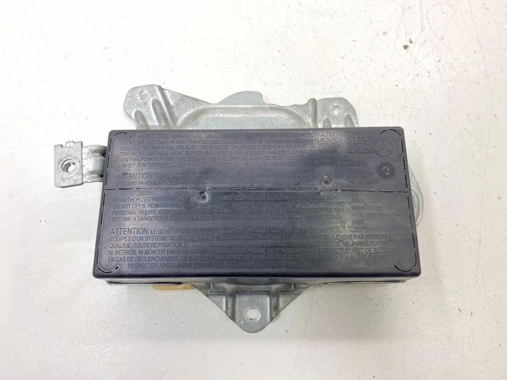 Front door airbag A2208600305