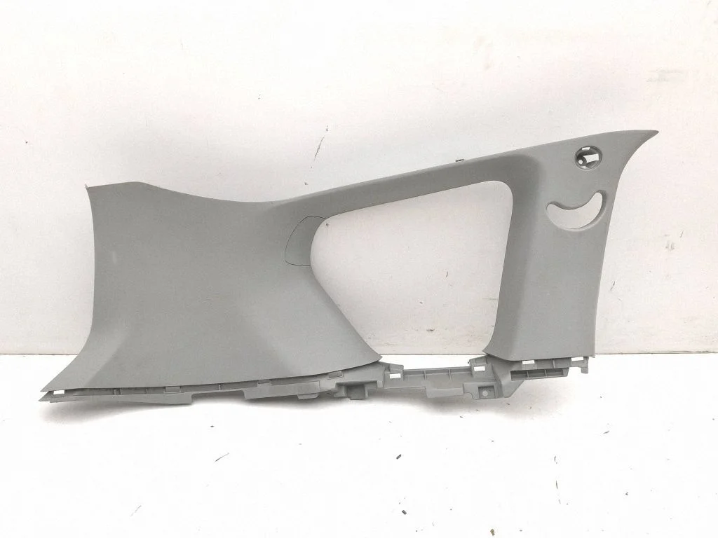(D) pillar trim (bottom) 7230A051HA